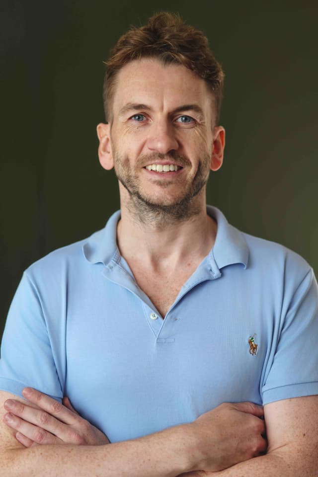 Dr Colin Kelly